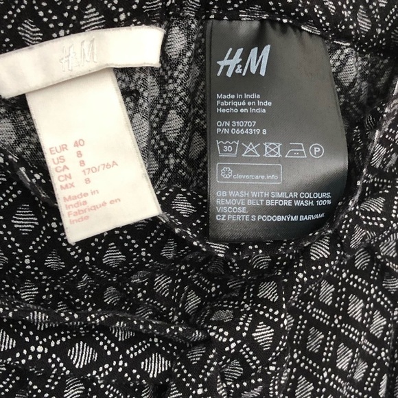 H&M High Waisted Paperbag Pants - Picture 7 of 12